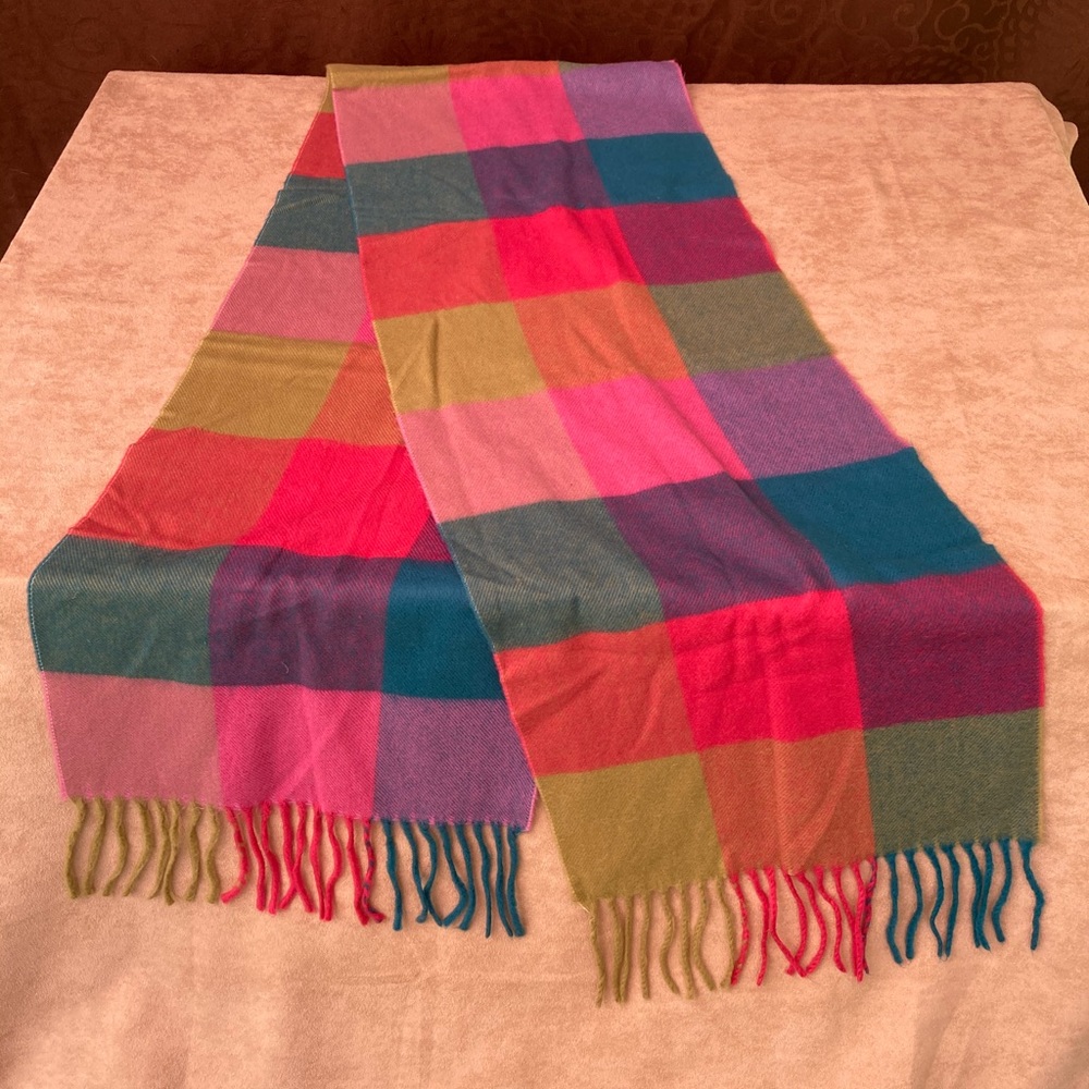 Cashmere Color Checkered Scarf